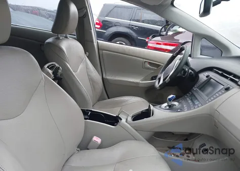 2010 Toyota Prius Iv from USA, damaged, VIN JTDKN3DU8A0186414